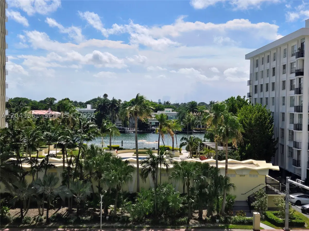 5601 Collins Ave #520, Miami Beach, FL 33140 - #1