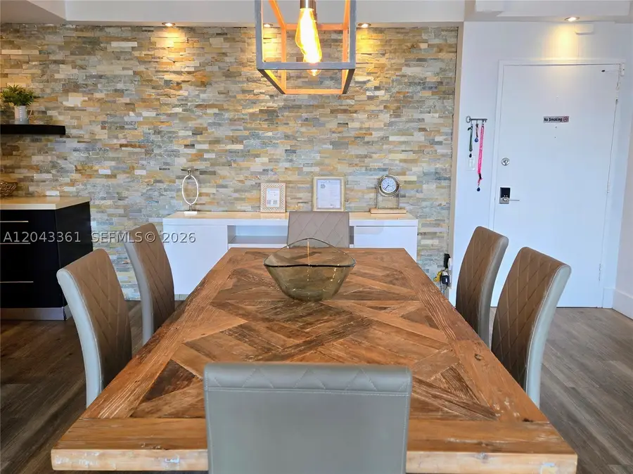 5601 Collins Ave #520, Miami Beach, FL 33140 - #3