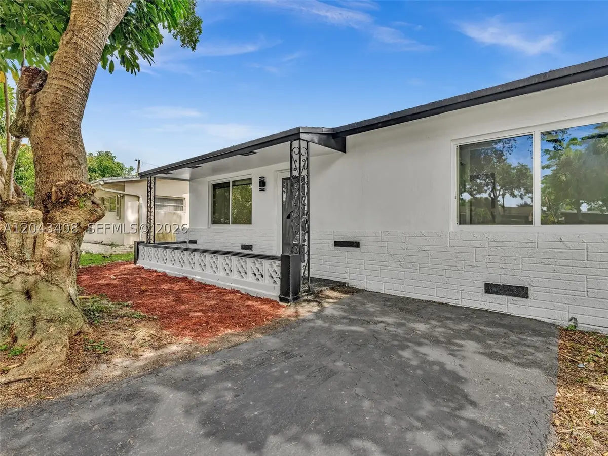 8145 Sunset Strip, Sunrise, FL 33322 - #1