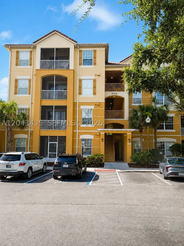 3314 Robert Trent Jones Drive #104-01, Orlando, FL 32835