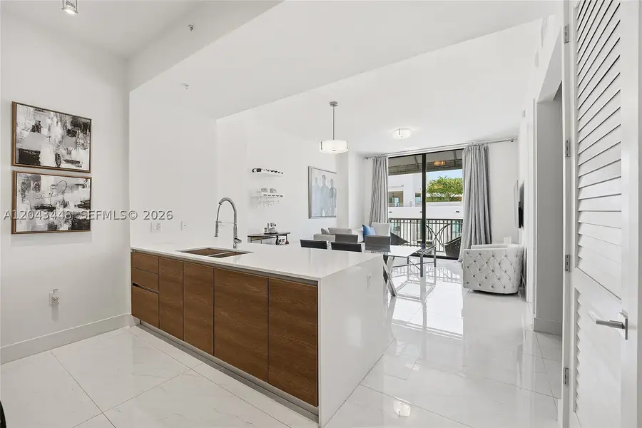 301 Altara Ave #UPH1005, Coral Gables, FL 33146 - #2