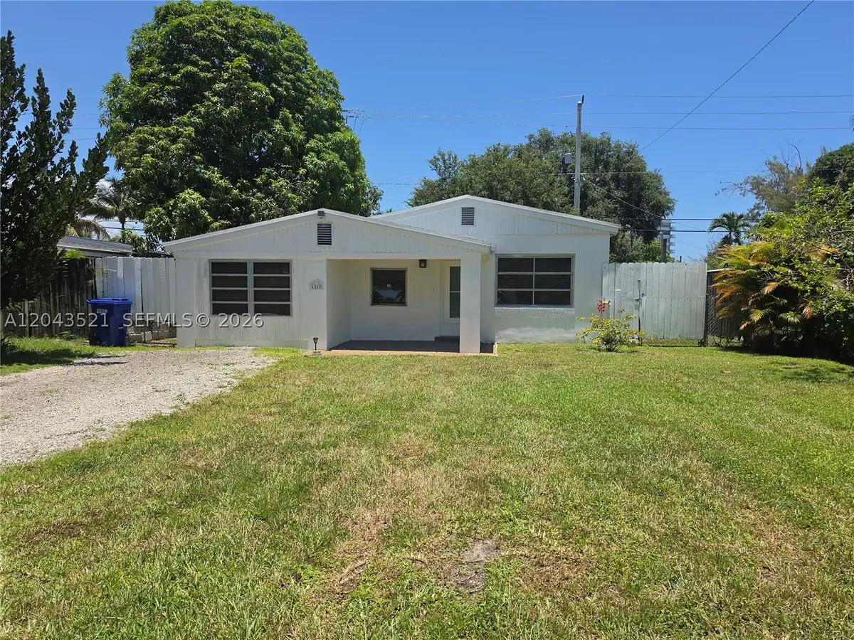 1215 NE 182nd St, North Miami Beach, FL 33162 - #1