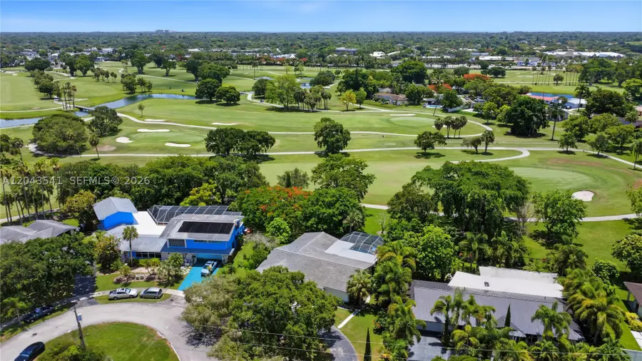 9720 Palmetto Club Ln W, Miami, FL 33157 - #3