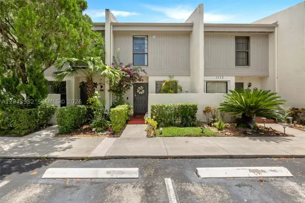 1121 NW 98th Ter #119, Pembroke Pines, FL 33024