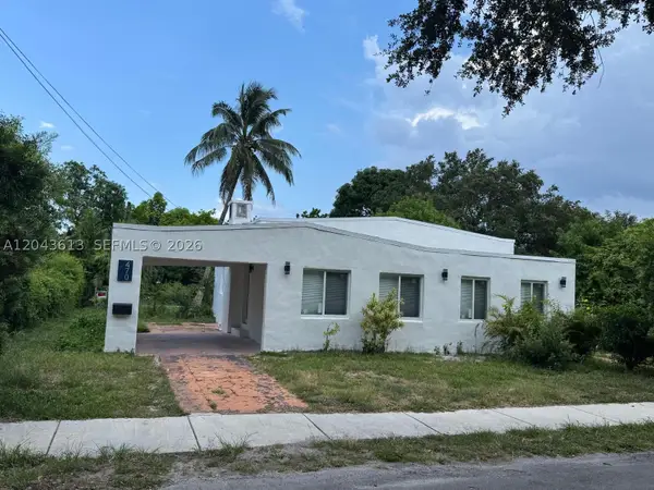 1627 N 28th Ct, Hollywood, FL 33020