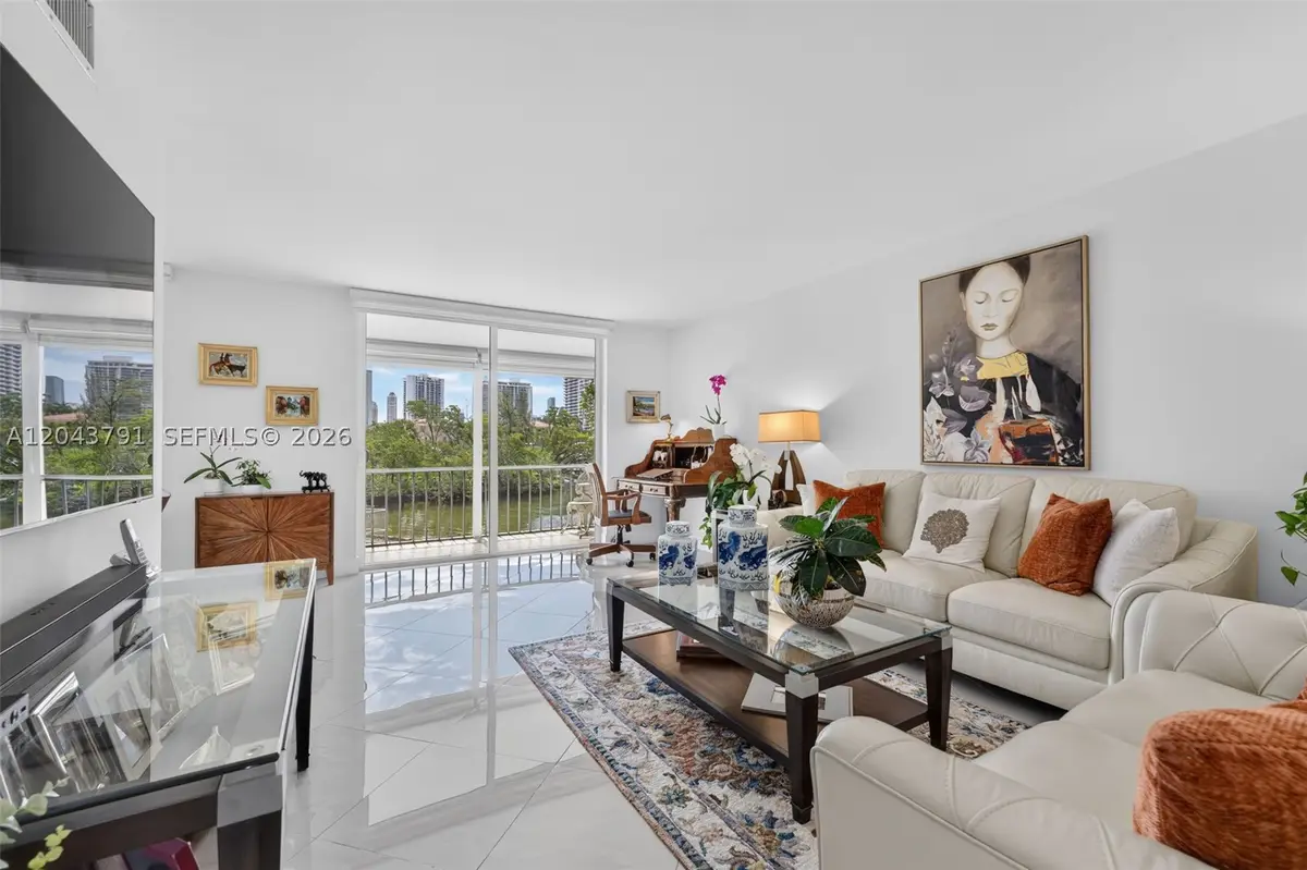 2930 Point East Dr #E201, Aventura, FL 33160 - #1
