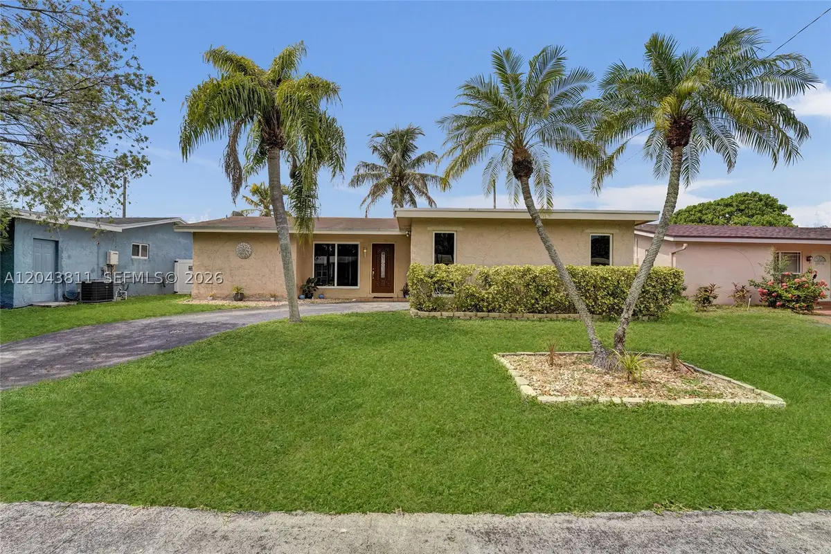 11700 NW 33rd St, Sunrise, FL 33323 - #1