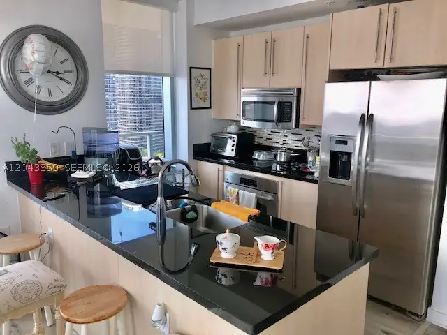 1111 SW 1st Ave #3225, Miami, FL 33130 - #2