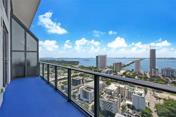 121 NE 34th St #PH3206, Miami, FL 33137