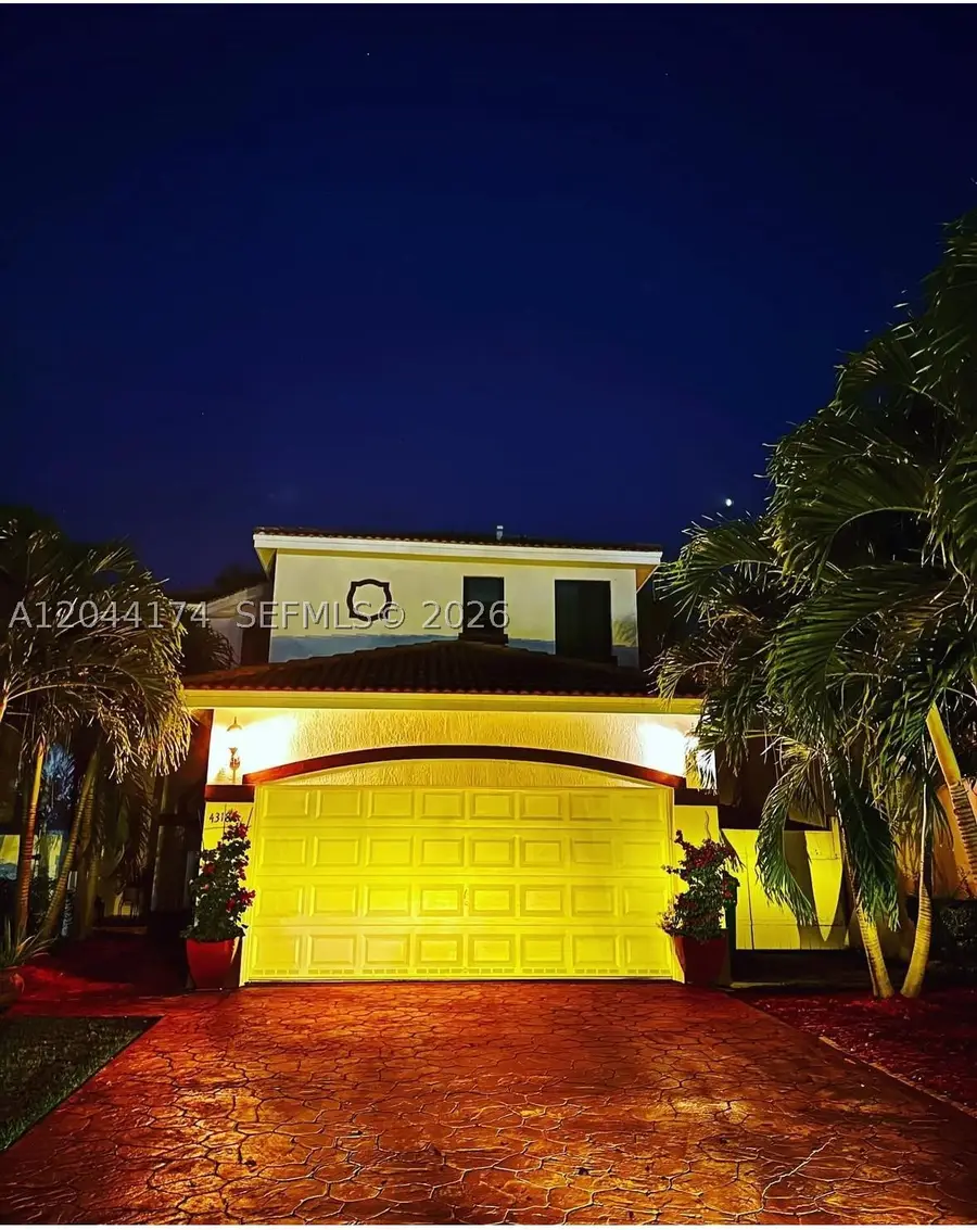 4318 NW 113th Pl, Doral, FL 33178 - #2