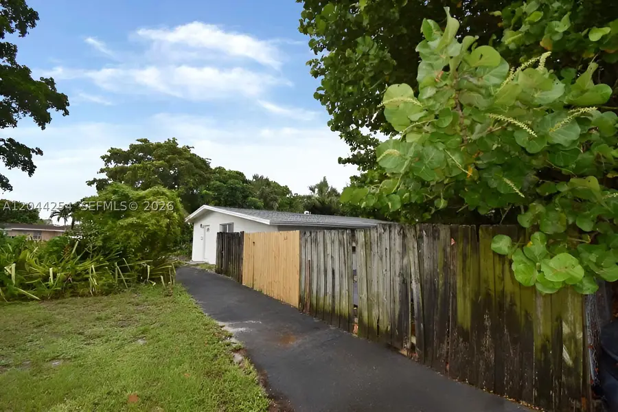 2800 Davie Blvd, Fort Lauderdale, FL 33312 - #3