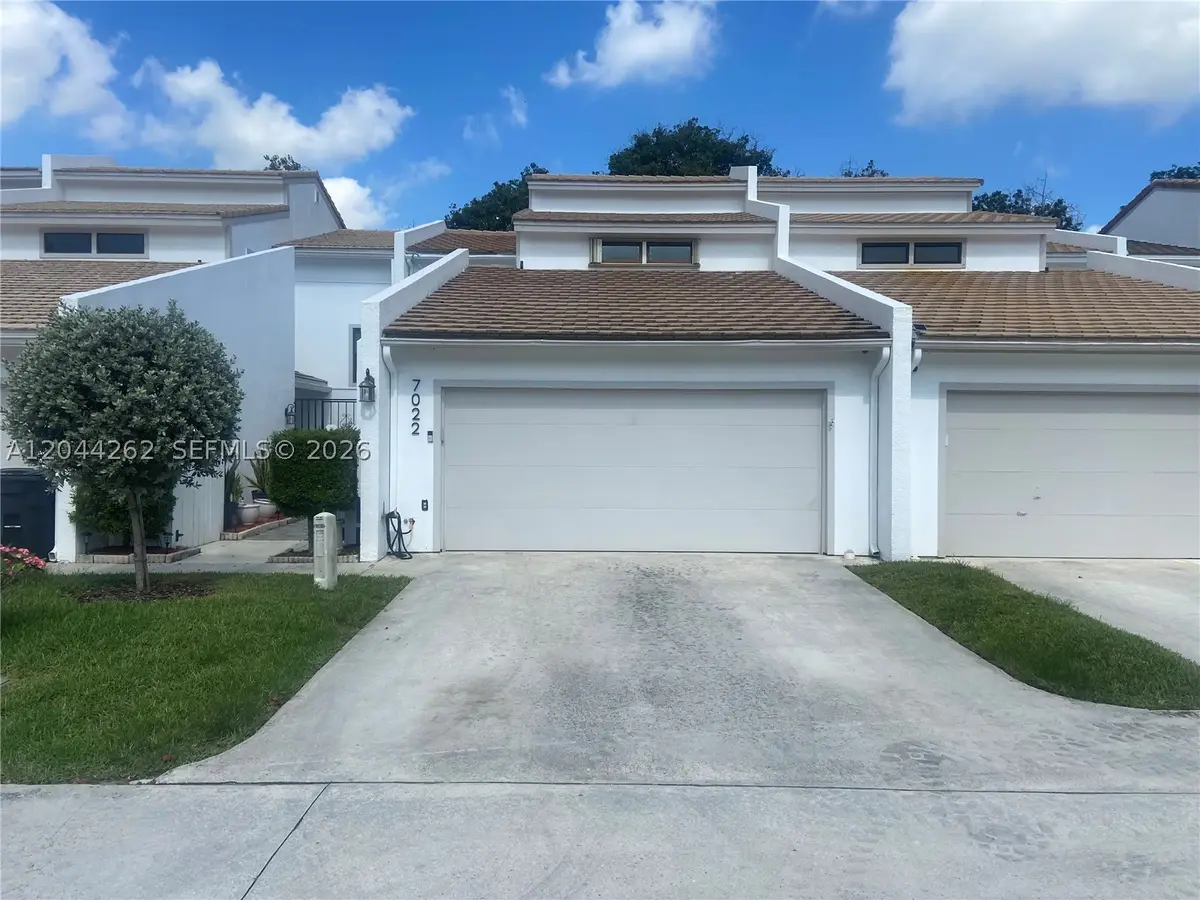 7022 Edgemere Ter, Palm Beach Gardens, FL 33410 - #1