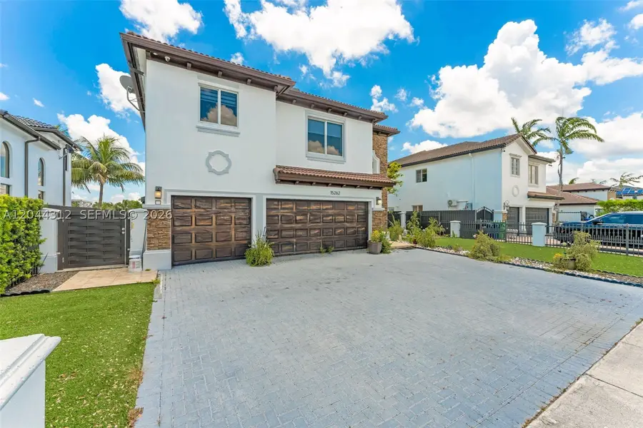 15262 SW 11th St, Miami, FL 33194 - #2