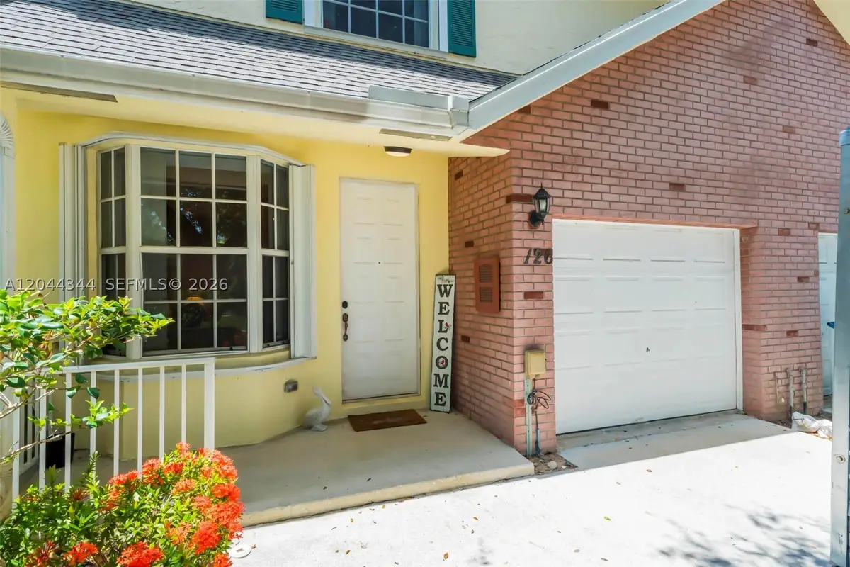 126 Spruce St, Boynton Beach, FL 33426 - #1