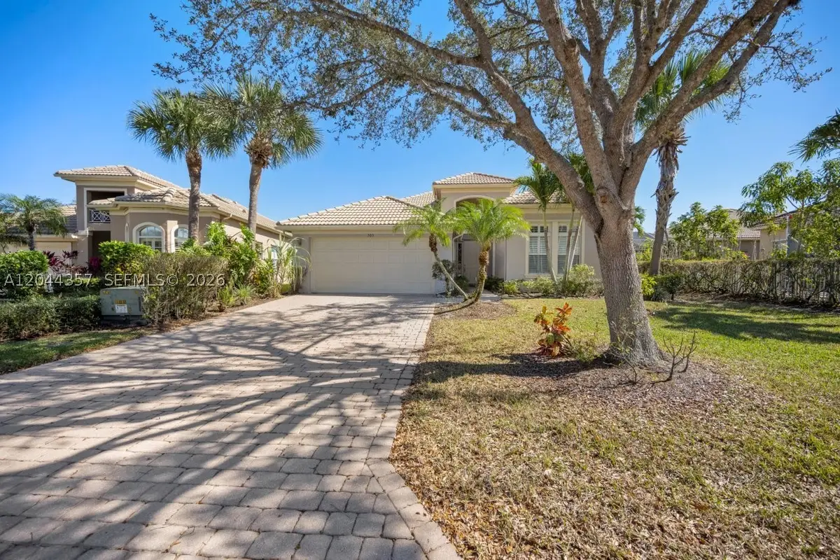 303 NW Somerset Cir, Port Saint Lucie, FL 34983 - #1