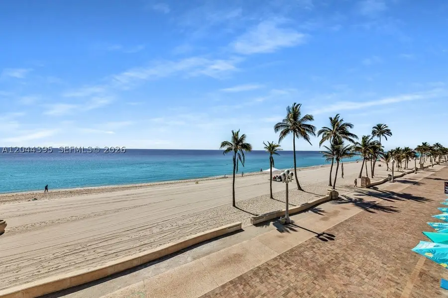 3111 N Ocean Dr #904, Hollywood, FL 33019 - #3