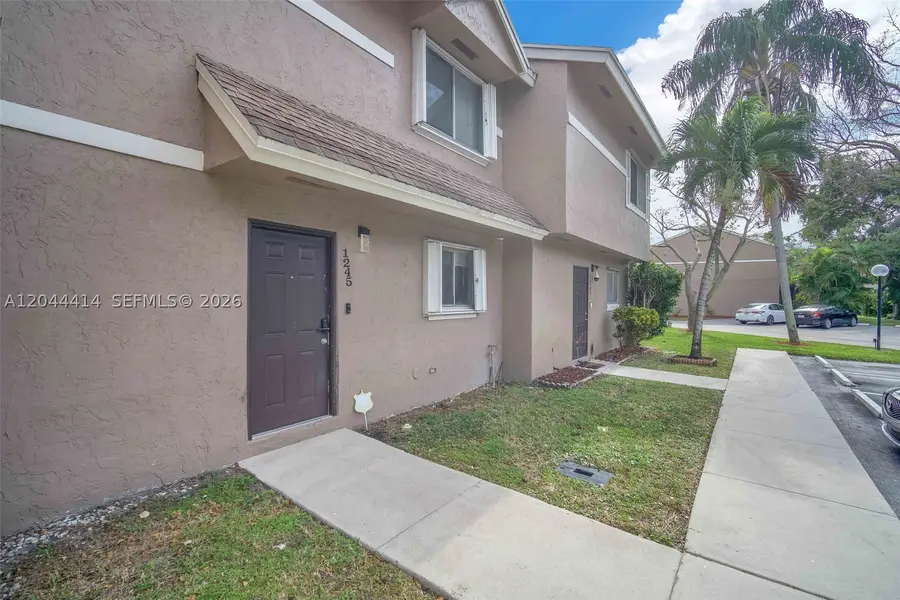 1245 Sussex Dr, North Lauderdale, FL 33068 - #3
