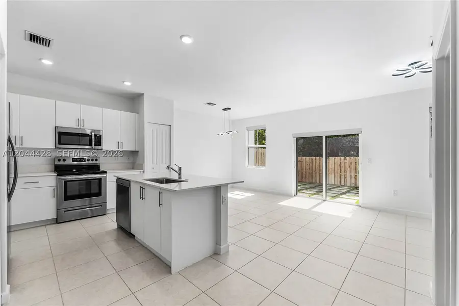 4669 NW 118th Ave, Coral Springs, FL 33076 - #3
