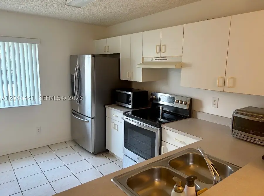 829 NW 208th Way, Pembroke Pines, FL 33029 - #2