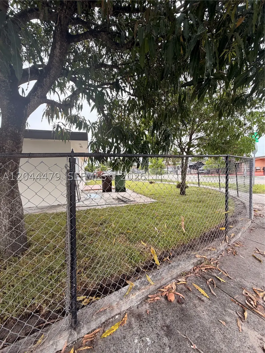 191 SE 6th Ave, Hialeah, FL 33010 - #2
