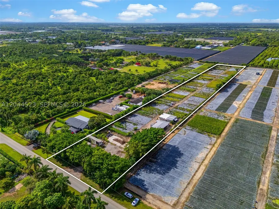 18950 SW 256th St, Homestead, FL 33031 - #2
