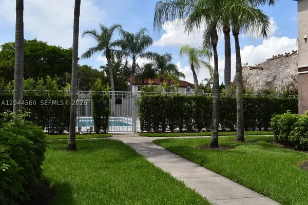 Address Withheld By Seller, Pembroke Pines, FL 33025