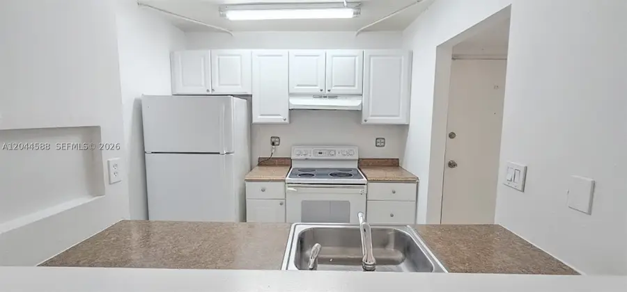 7035 NW 186th St #D110, Hialeah, FL 33015 - #2