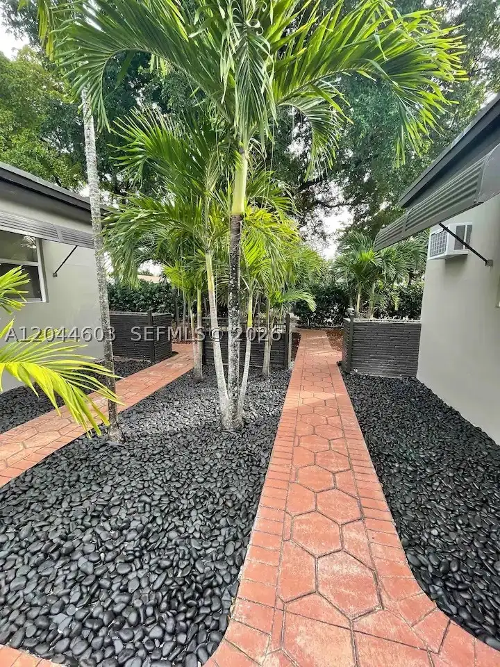 1925 Dewey St, Hollywood, FL 33020 - #3