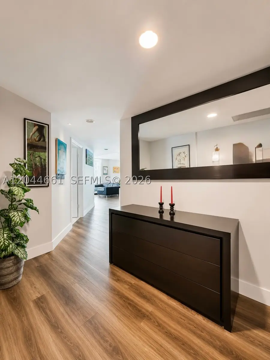 55 SE 6th St #2802, Miami, FL 33131 - #2