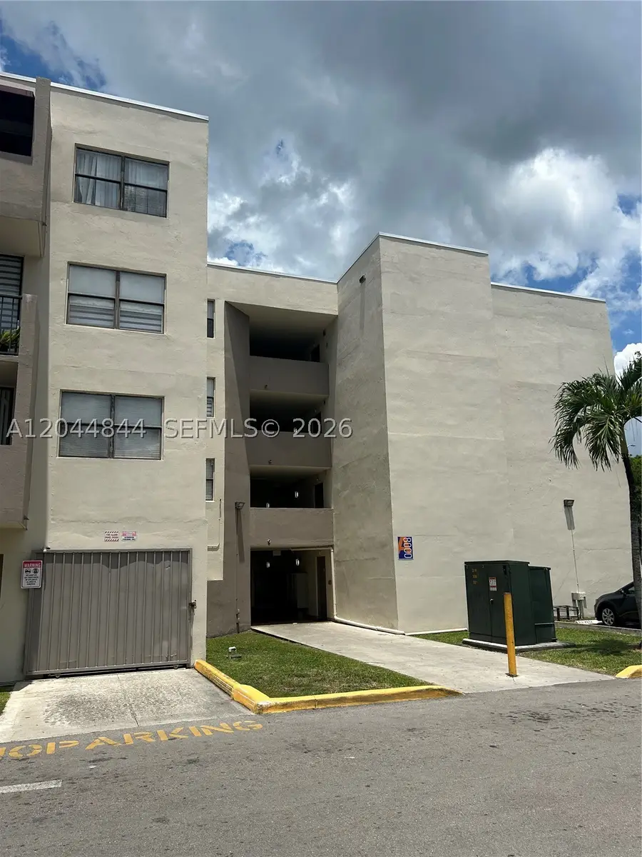 Address Withheld By Seller, Miami, FL 33193 - #3