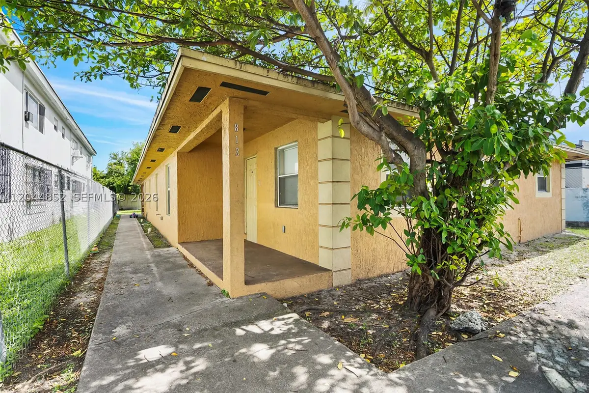 812 NW 70th St, Miami, FL 33150 - #1