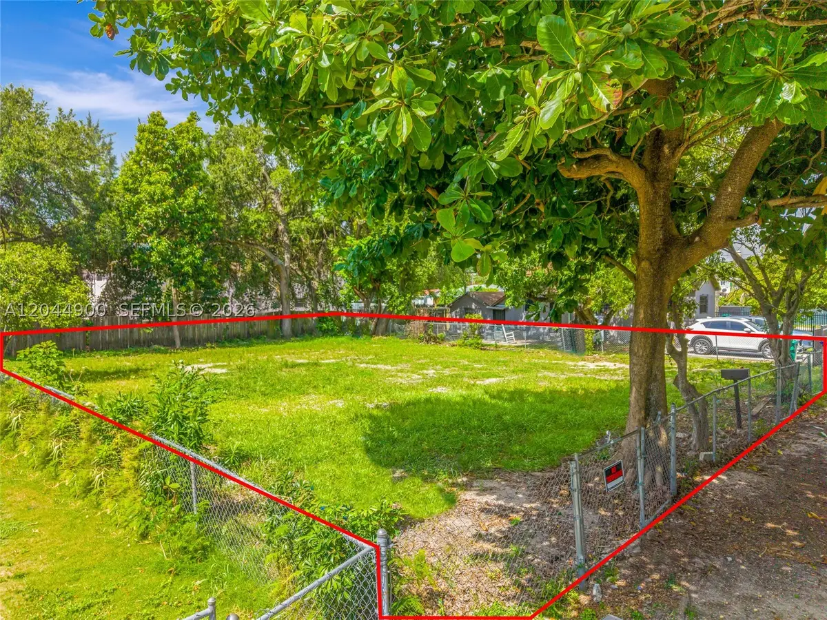 60 NE 76th St, Miami, FL 33138 - #1