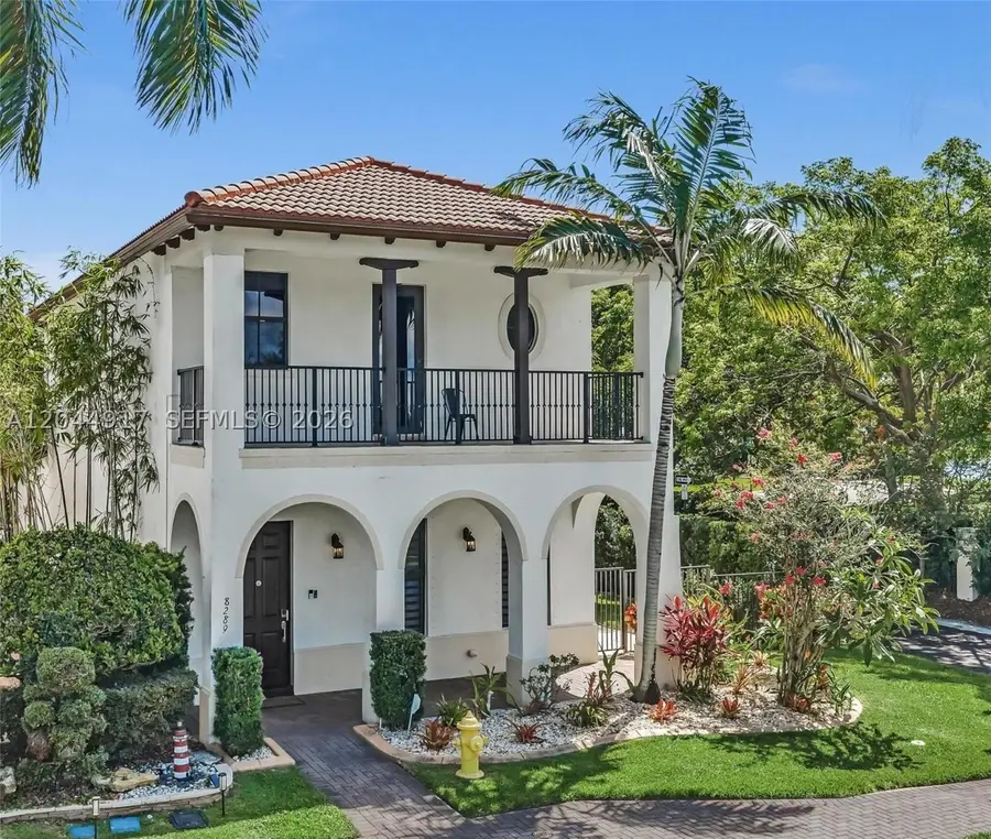 8289 NW 38th St, Cooper City, FL 33024 - #3