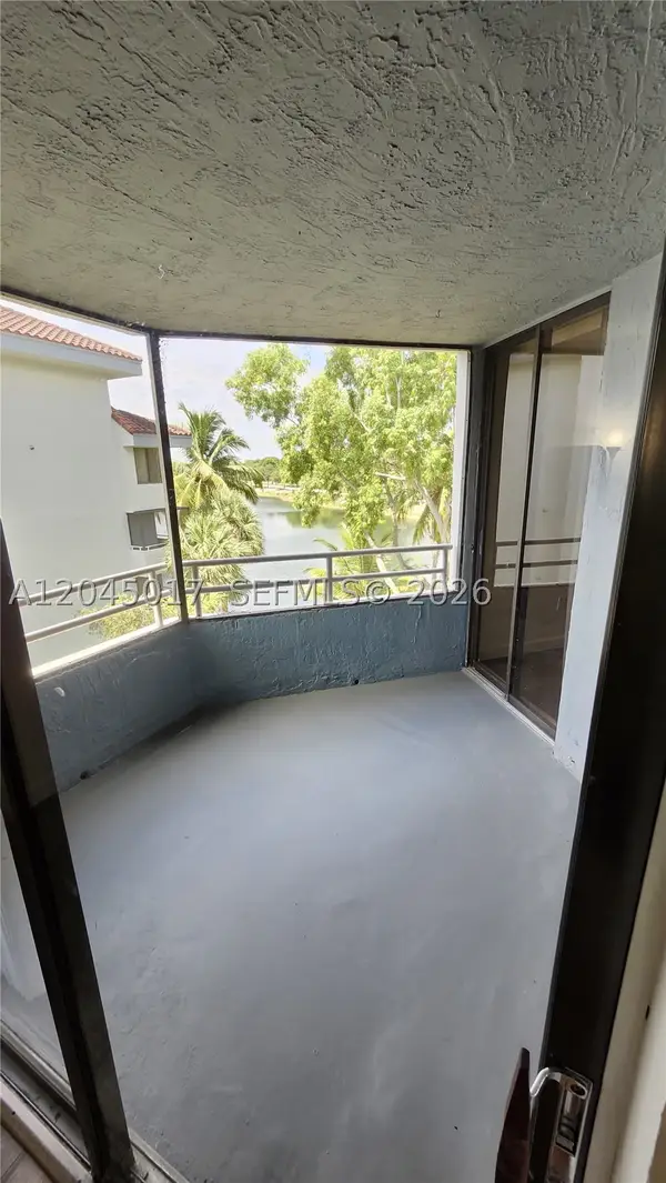 8305 SW 152nd Ave #A-404, Miami, FL 33193