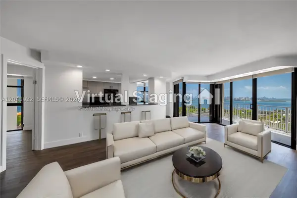 1000 Quayside Ter #1702, Miami, FL 33138