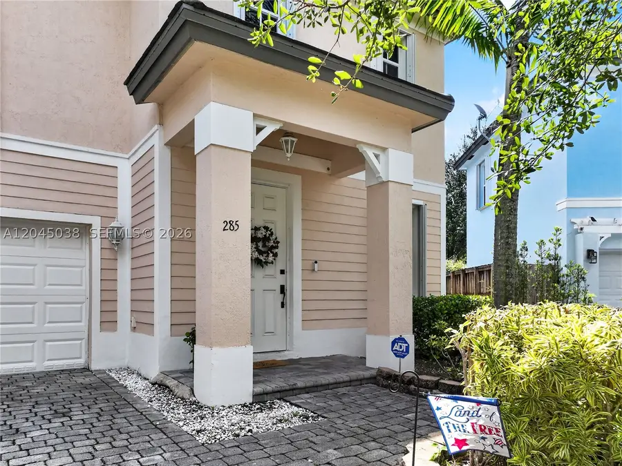 285 NE 32nd Ter, Homestead, FL 33033 - #3