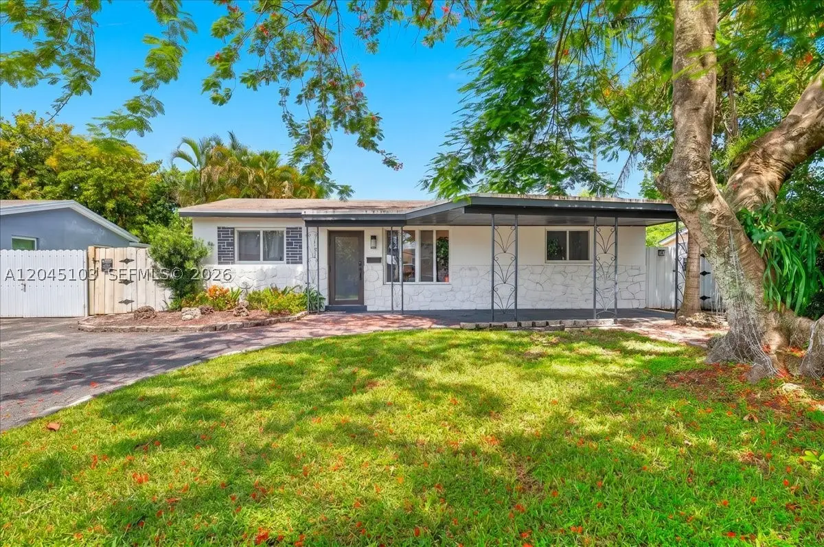 1131 N 75th Ave, Hollywood, FL 33024 - #1