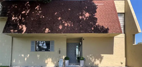 8985 Palm Tree Ln #8985, Pembroke Pines, FL 33024