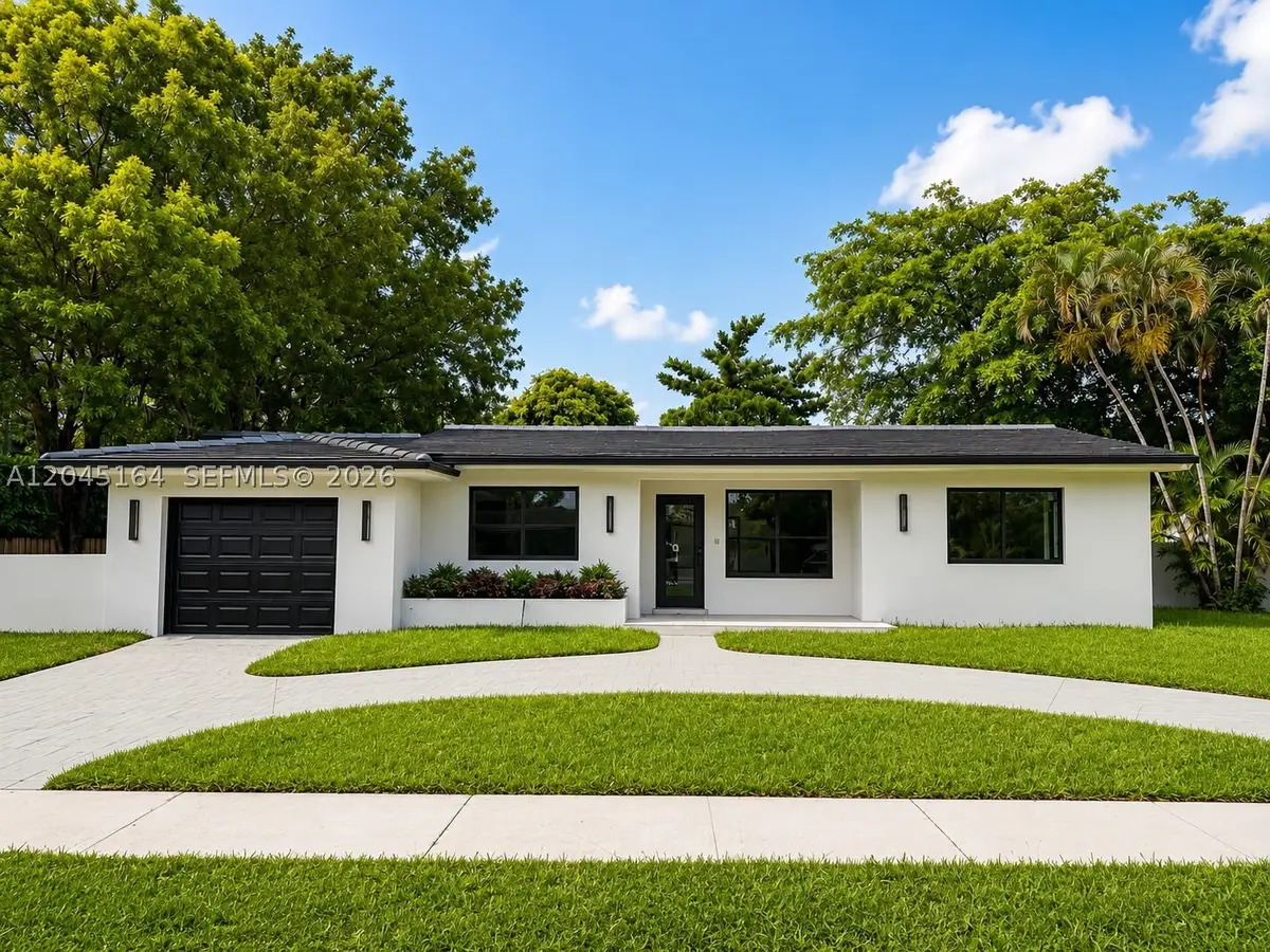 2 NE 91st St, Miami Shores, FL 33138 - #1