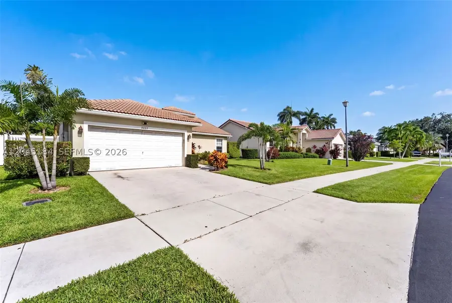 4461 NW 20th Ave, Oakland Park, FL 33309 - #3