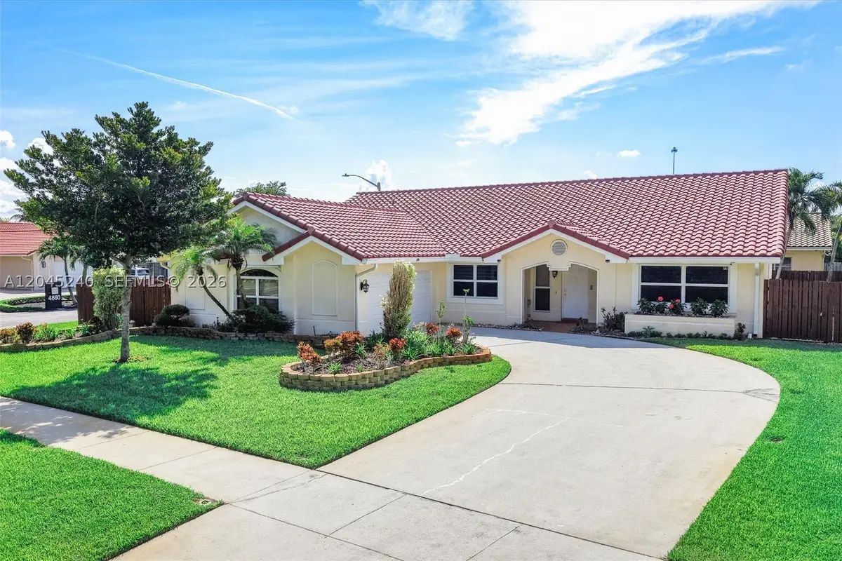 4870 Hawkes Bluff Ave, Davie, FL 33331 - #1
