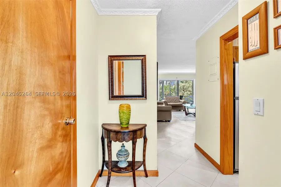 700 NE 14th Ave #307, Hallandale Beach, FL 33009 - #2