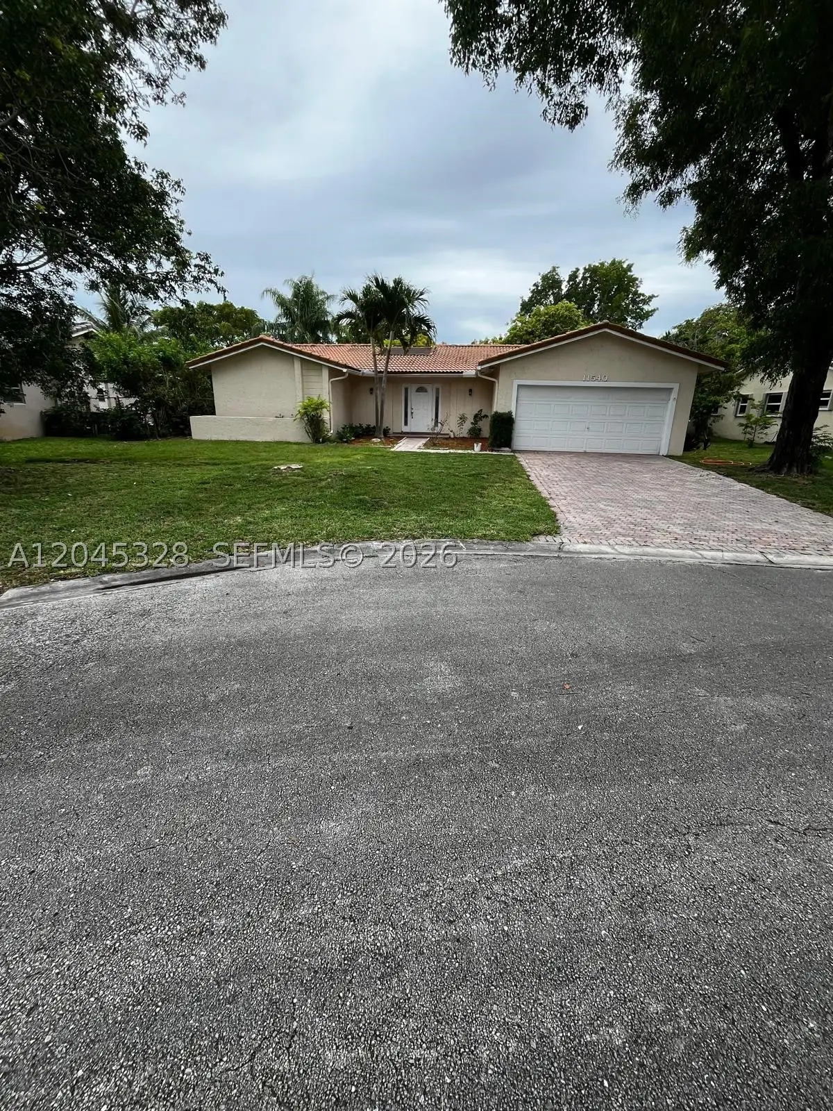 11540 NW 40th St, Coral Springs, FL 33065 - #1