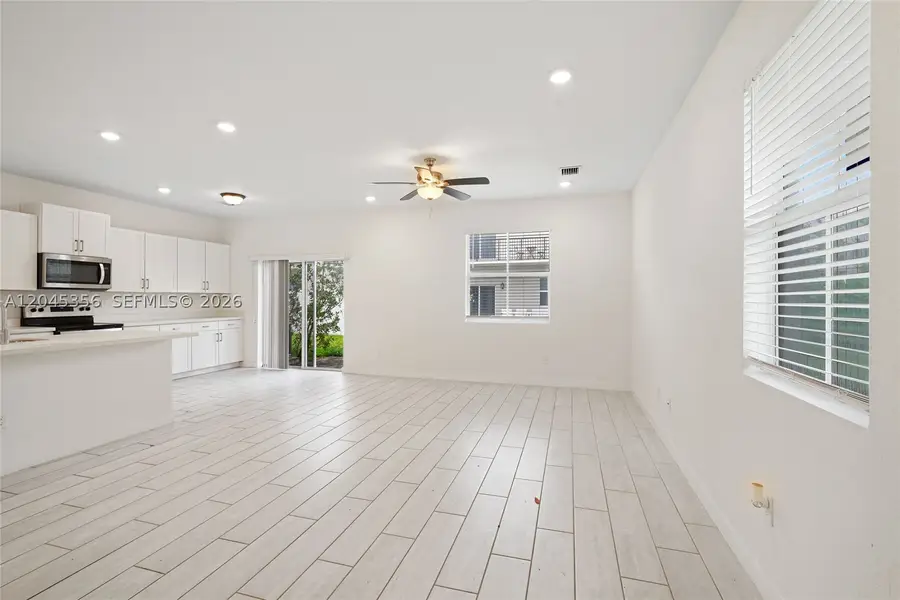 763 SE 17th St, Homestead, FL 33034 - #3