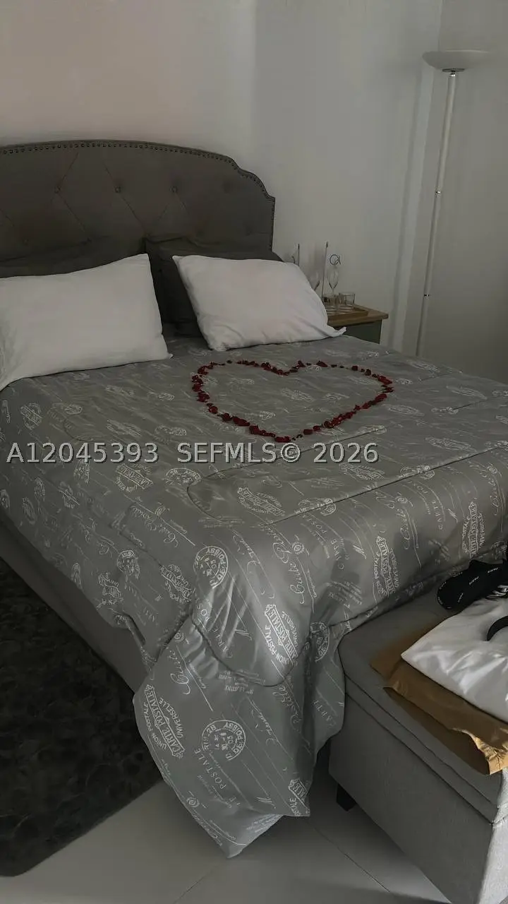 109 Lake Emerald Dr #105, Oakland Park, FL 33309 - #1