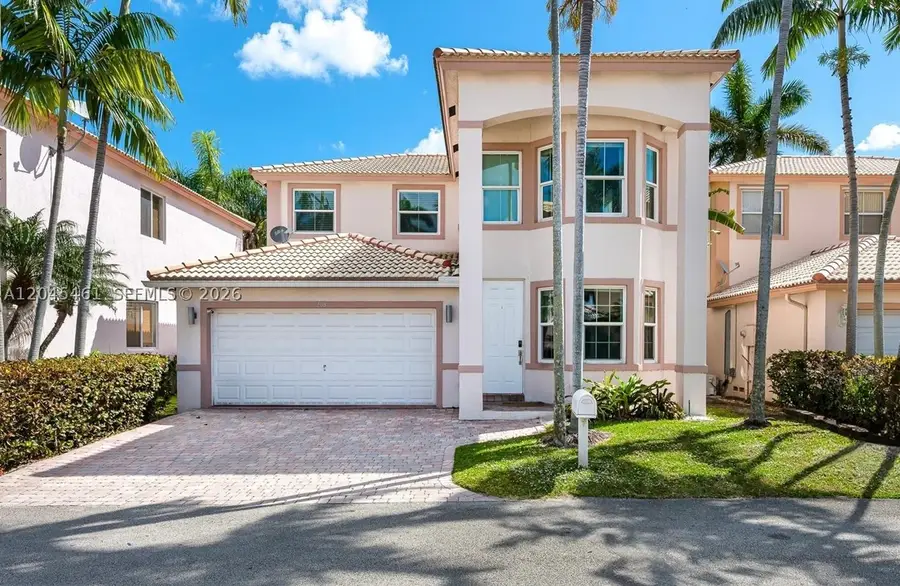 208 SE 15th St, Dania Beach, FL 33004 - #2