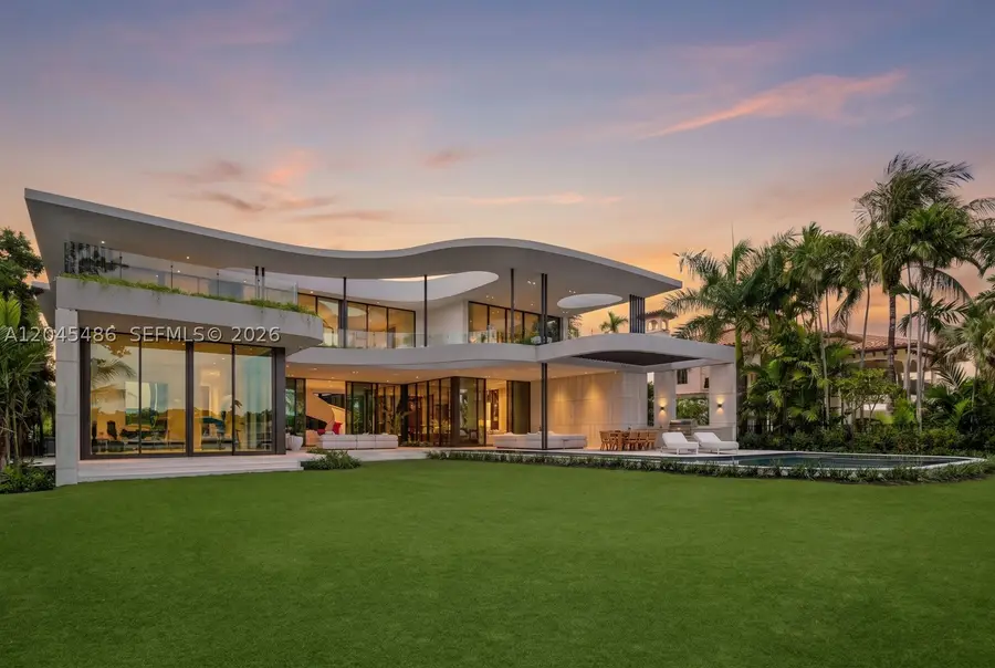1015 S Southlake Dr, Hollywood, FL 33019 - #3