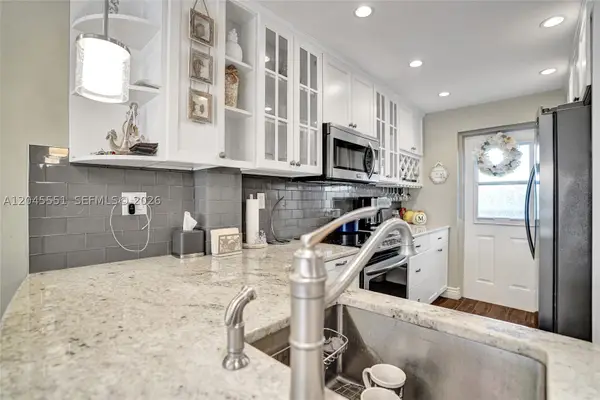 1301 E Hillsboro Blvd #307, Deerfield Beach, FL 33441