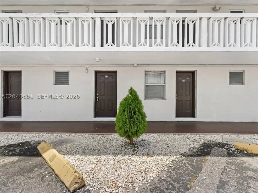 18900 NE 14th Ave #D106, Miami, FL 33179 - #2
