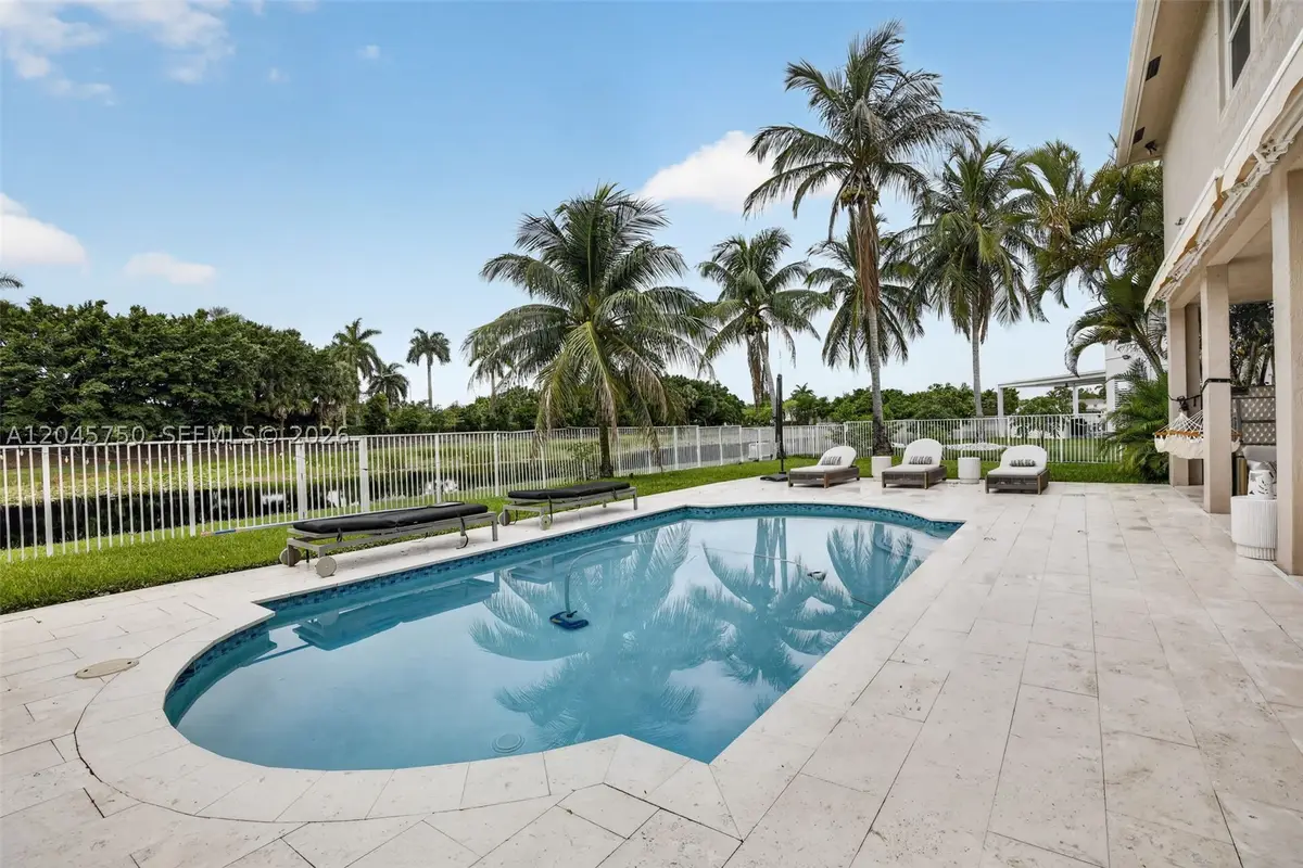 981 Waterside Cir, Weston, FL 33327 - #1